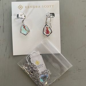 NWT Kendra Scott Earring and Necklace Set